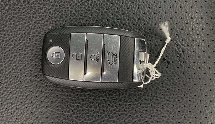 2022 KIA SELTOS HTK PLUS 1.5 DIESEL, Diesel, Manual, 30,084 km, Key Close Up