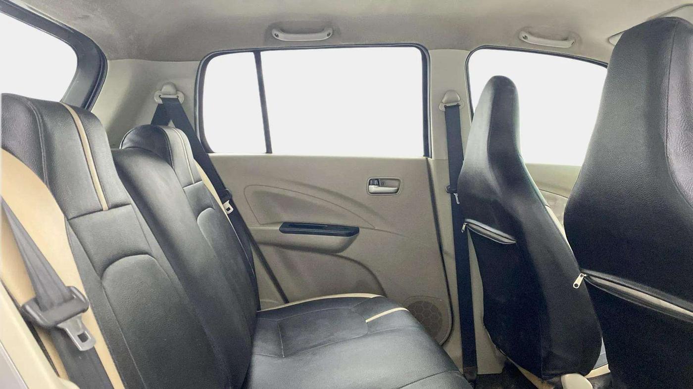 2016 Maruti Celerio ZXI, Petrol, Manual, 70,557 km, Right Side Rear Door Cabin