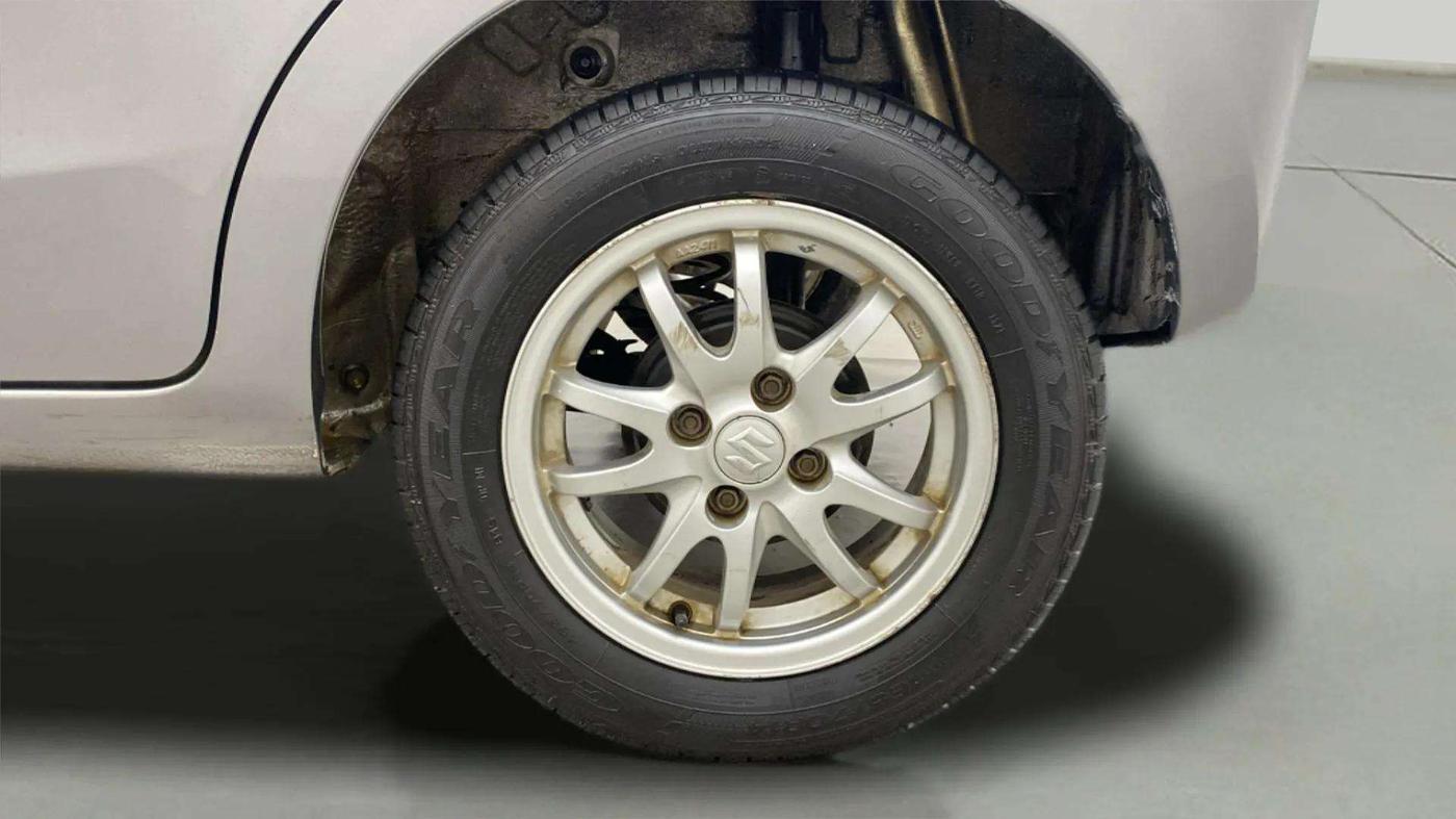 2016 Maruti Celerio ZXI, Petrol, Manual, 70,557 km, Left Rear Wheel