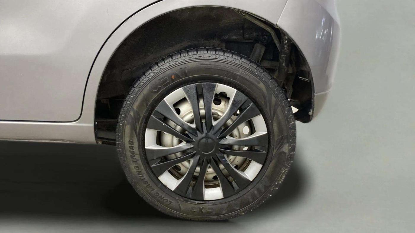 2013 Maruti Wagon R 1.0 LXI CNG, CNG, Manual, 94,252 km, Left Rear Wheel