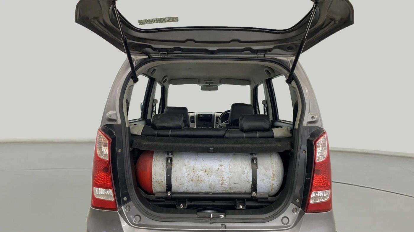2013 Maruti Wagon R 1.0 LXI CNG, CNG, Manual, 94,252 km, Boot Inside