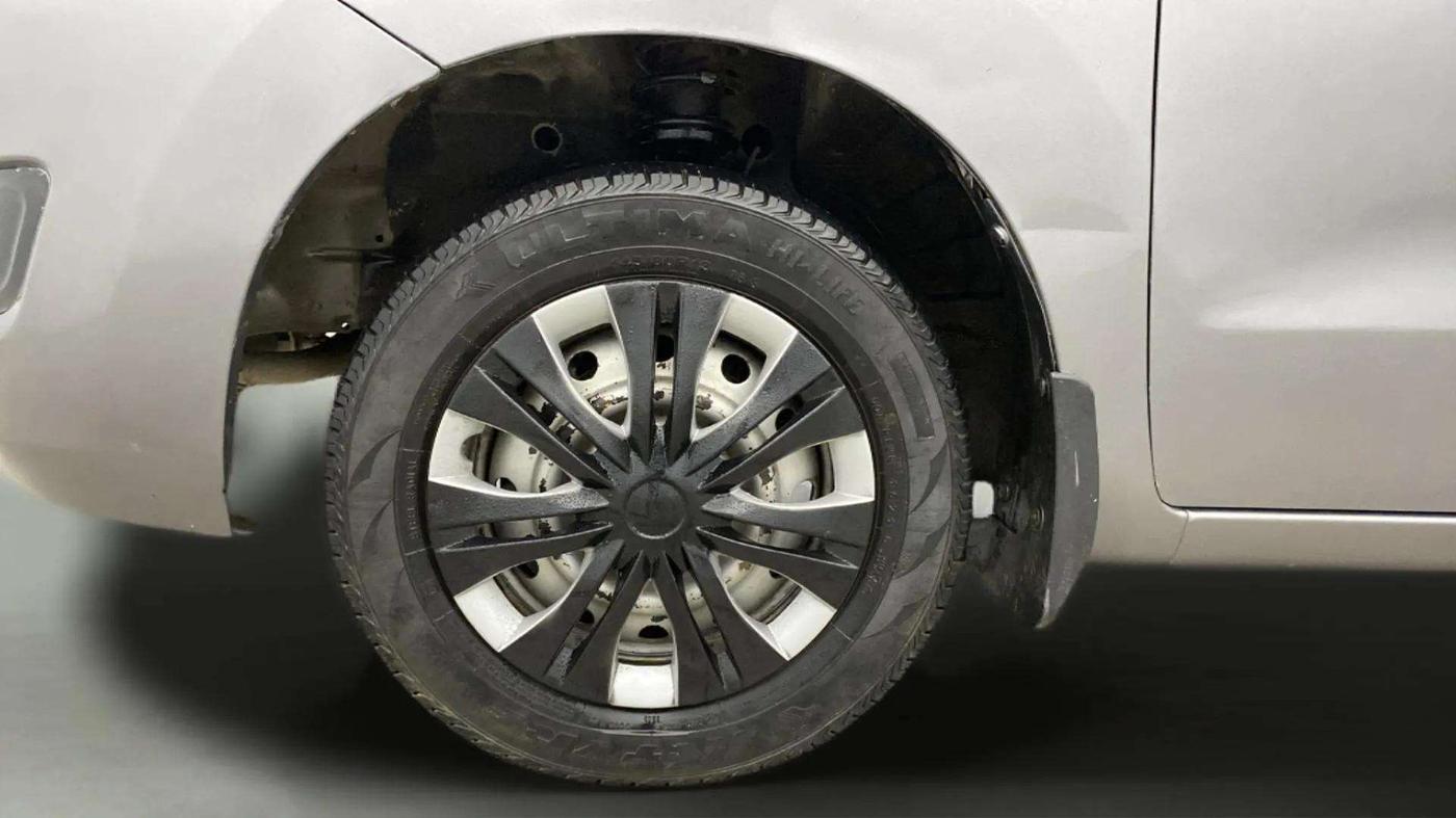 2013 Maruti Wagon R 1.0 LXI CNG, CNG, Manual, 94,252 km, Left Front Wheel