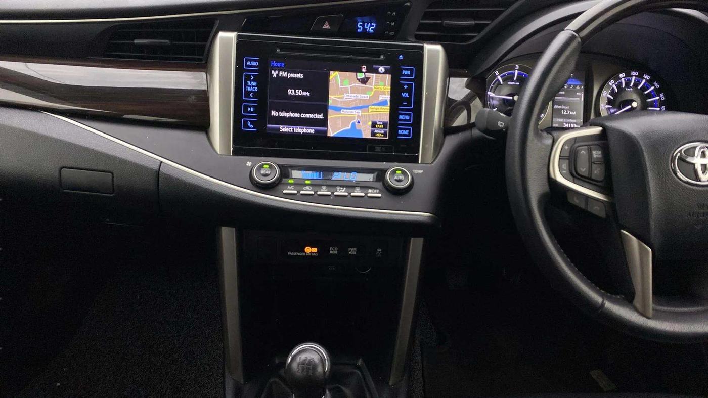 2020 Toyota Innova Crysta 2.4 VX 7 STR, Diesel, Manual, 34,186 km, Air Conditioner