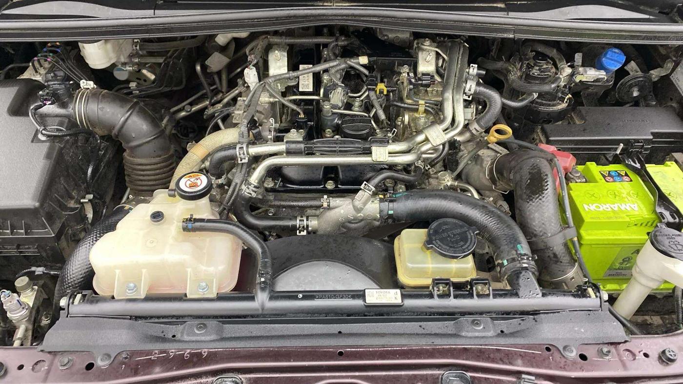 2020 Toyota Innova Crysta 2.4 VX 7 STR, Diesel, Manual, 34,186 km, Engine View