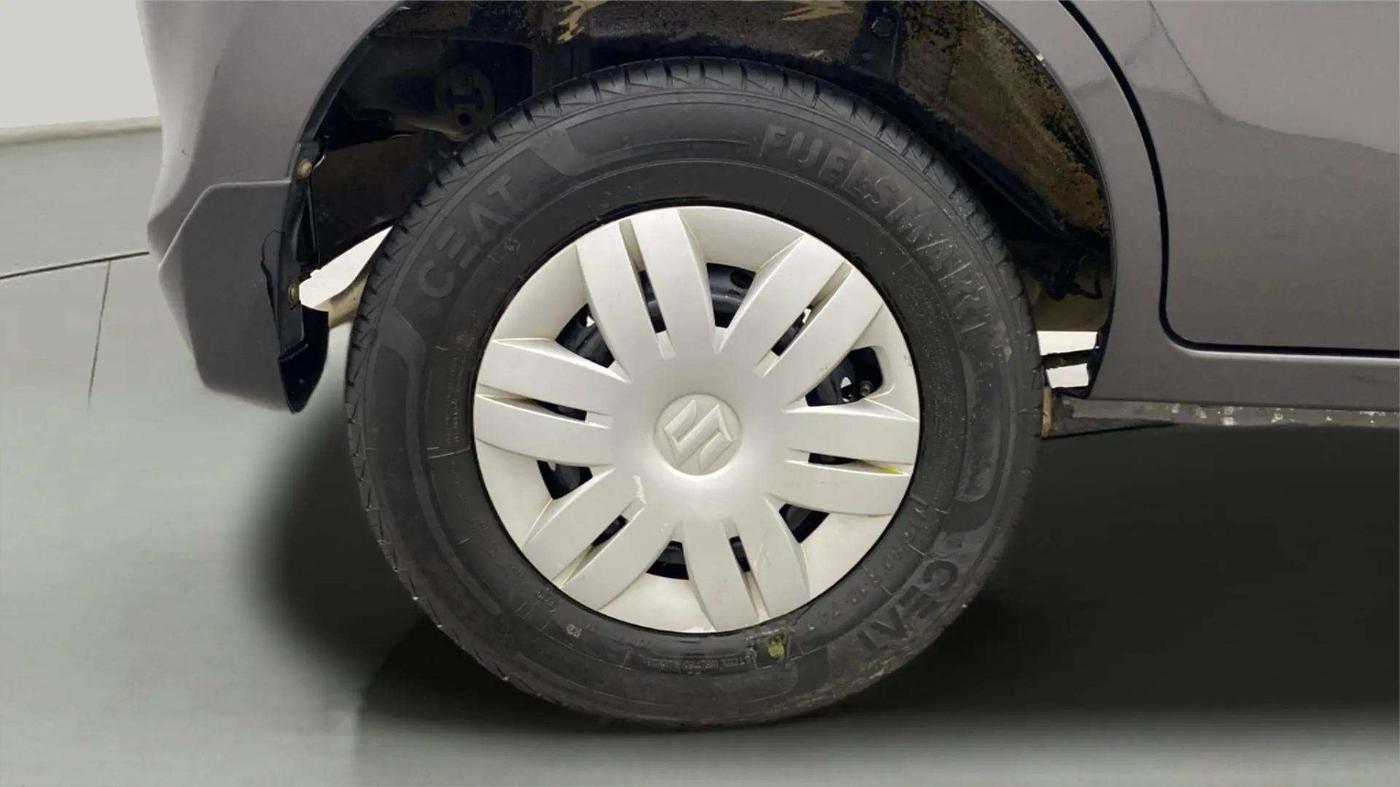 2020 Maruti Alto VXI PLUS, Petrol, Manual, 16,188 km, Right Rear Wheel