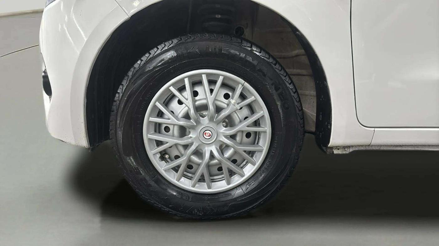 2020 Maruti New Wagon-R LXI CNG 1.0, CNG, Manual, 54,687 km, Left Front Wheel