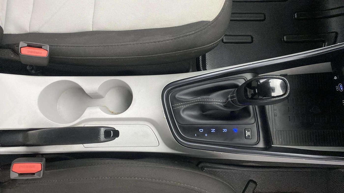 2024 Hyundai NEW I20 Sportz (O) 1.2 IVT, Petrol, Automatic, 26,371 km, Gear Lever
