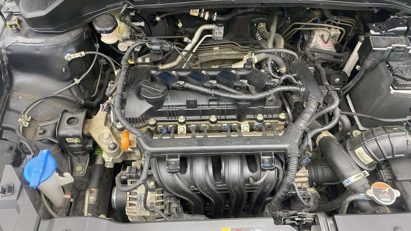 2024 Hyundai NEW I20 Sportz (O) 1.2 IVT, Petrol, Automatic, 26,371 km, Engine View