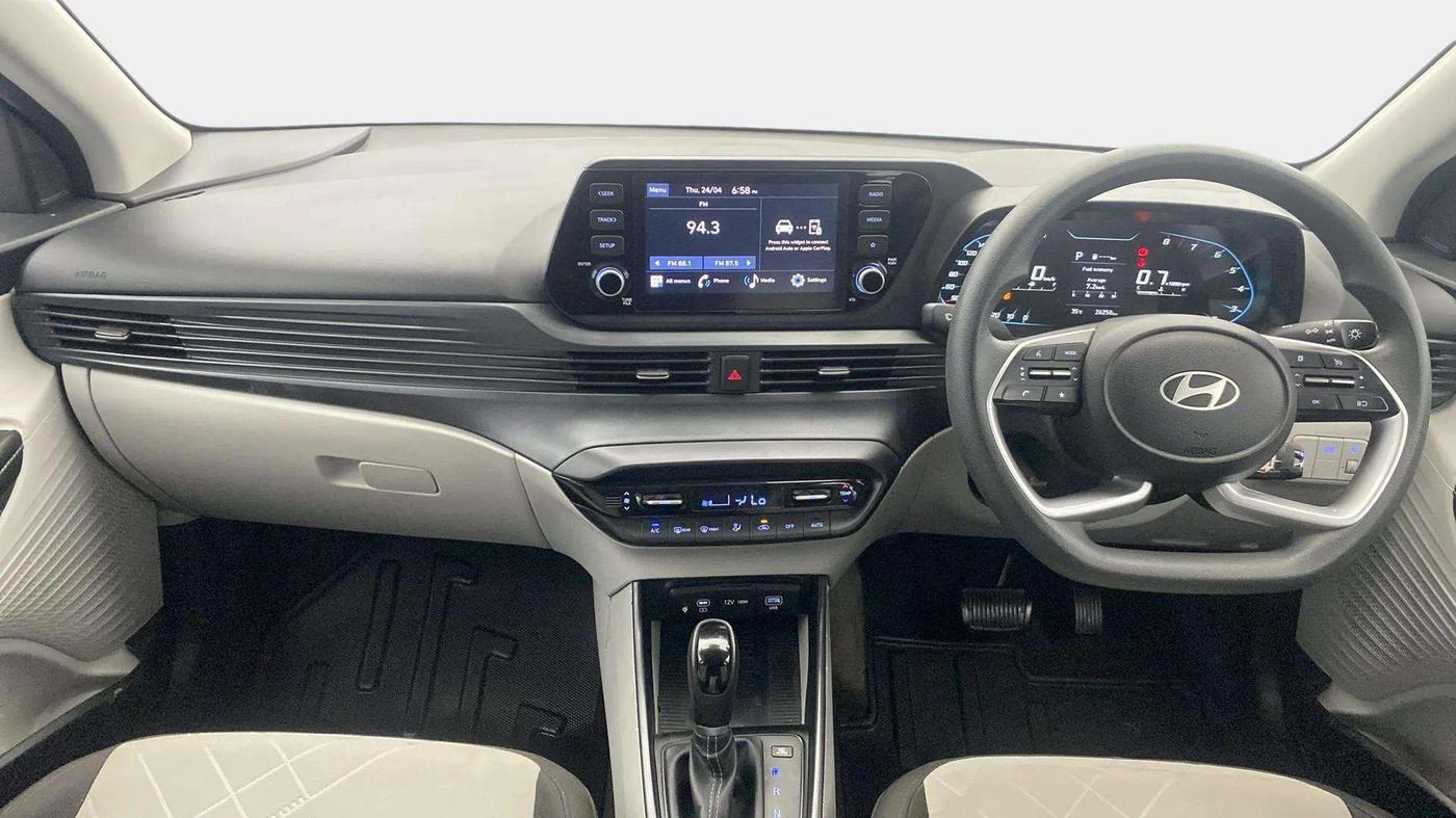 2024 Hyundai NEW I20 Sportz (O) 1.2 IVT, Petrol, Automatic, 26,371 km, Dashboard