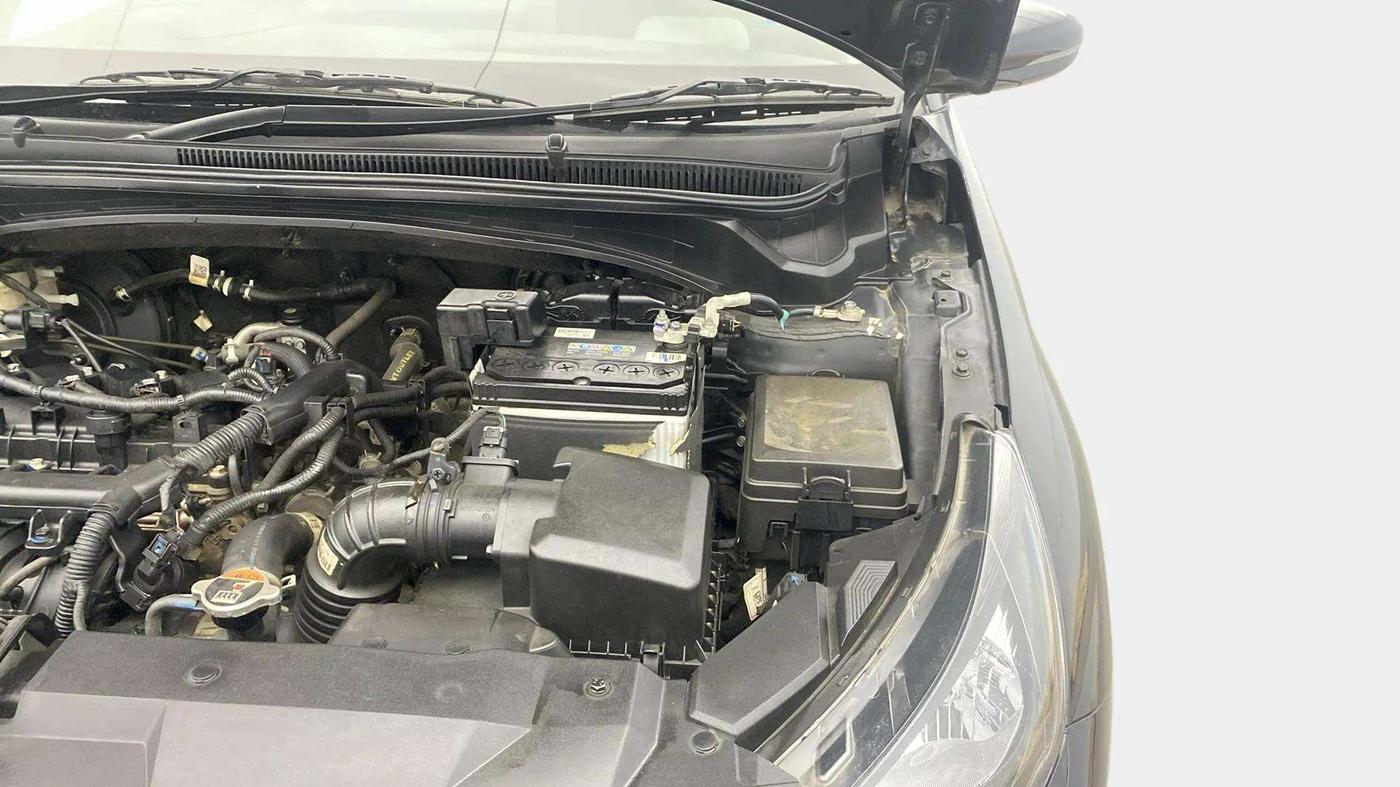2024 Hyundai NEW I20 Sportz (O) 1.2 IVT, Petrol, Automatic, 26,371 km, Engine View - Left
