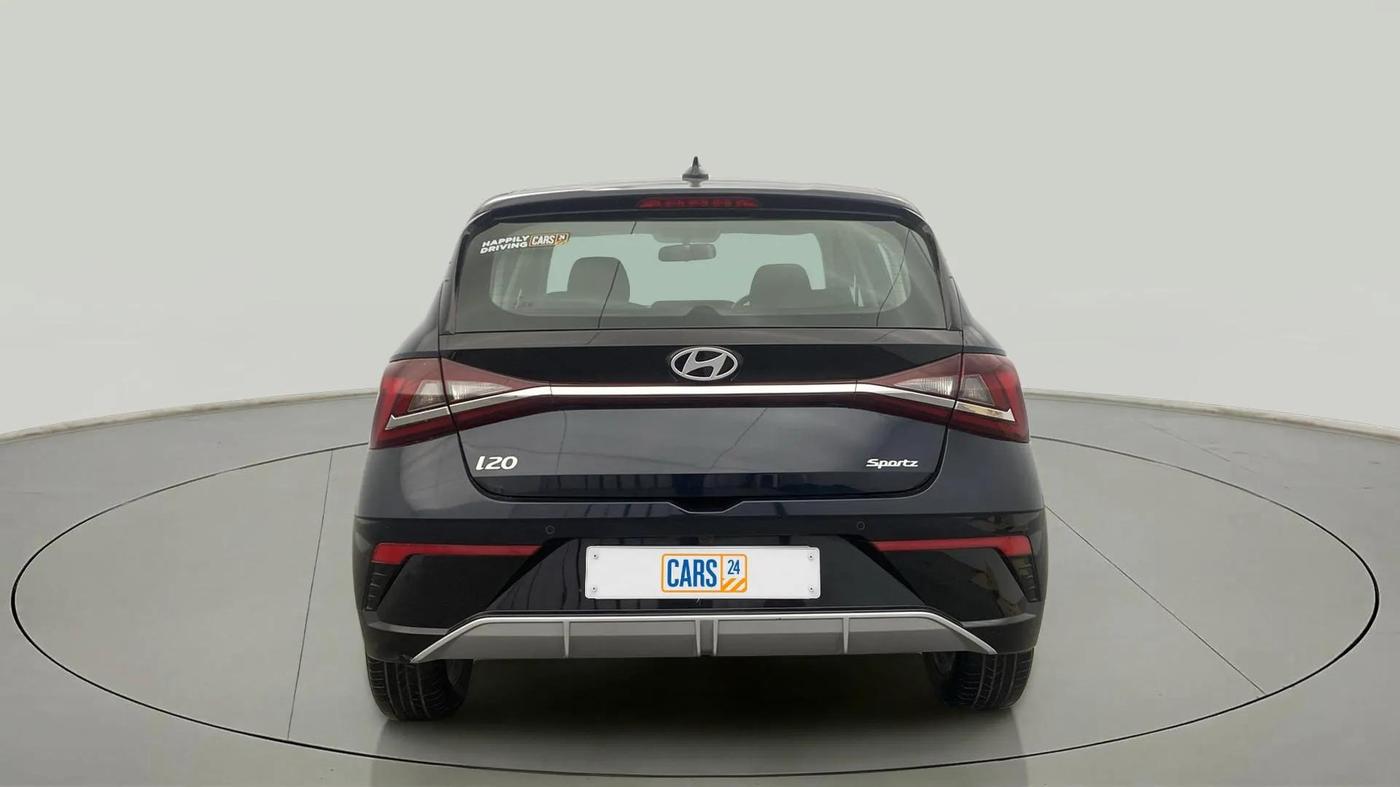 2024 Hyundai NEW I20 Sportz (O) 1.2 IVT, Petrol, Automatic, 26,371 km, Back/Rear