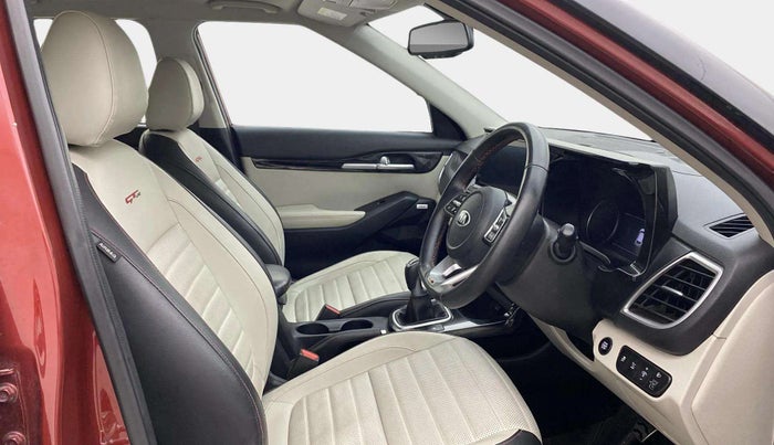 2020 KIA SELTOS GTX PLUS 1.4 PETROL, Petrol, Manual, 64,078 km, Right Side Front Door Cabin
