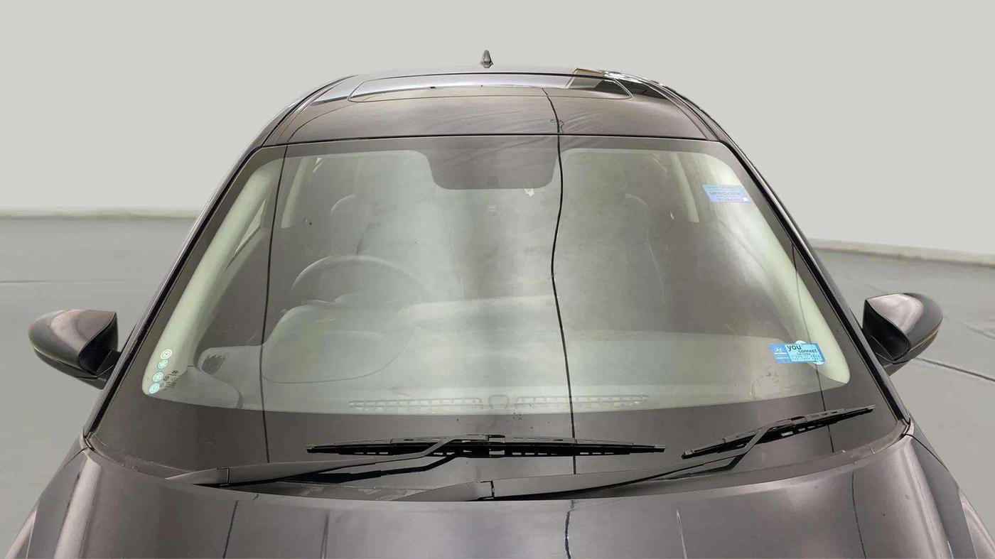 2021 Hyundai NEW I20 ASTA (O) 1.0 TURBO GDI DCT, Petrol, Automatic, 31,128 km, Front Windshield
