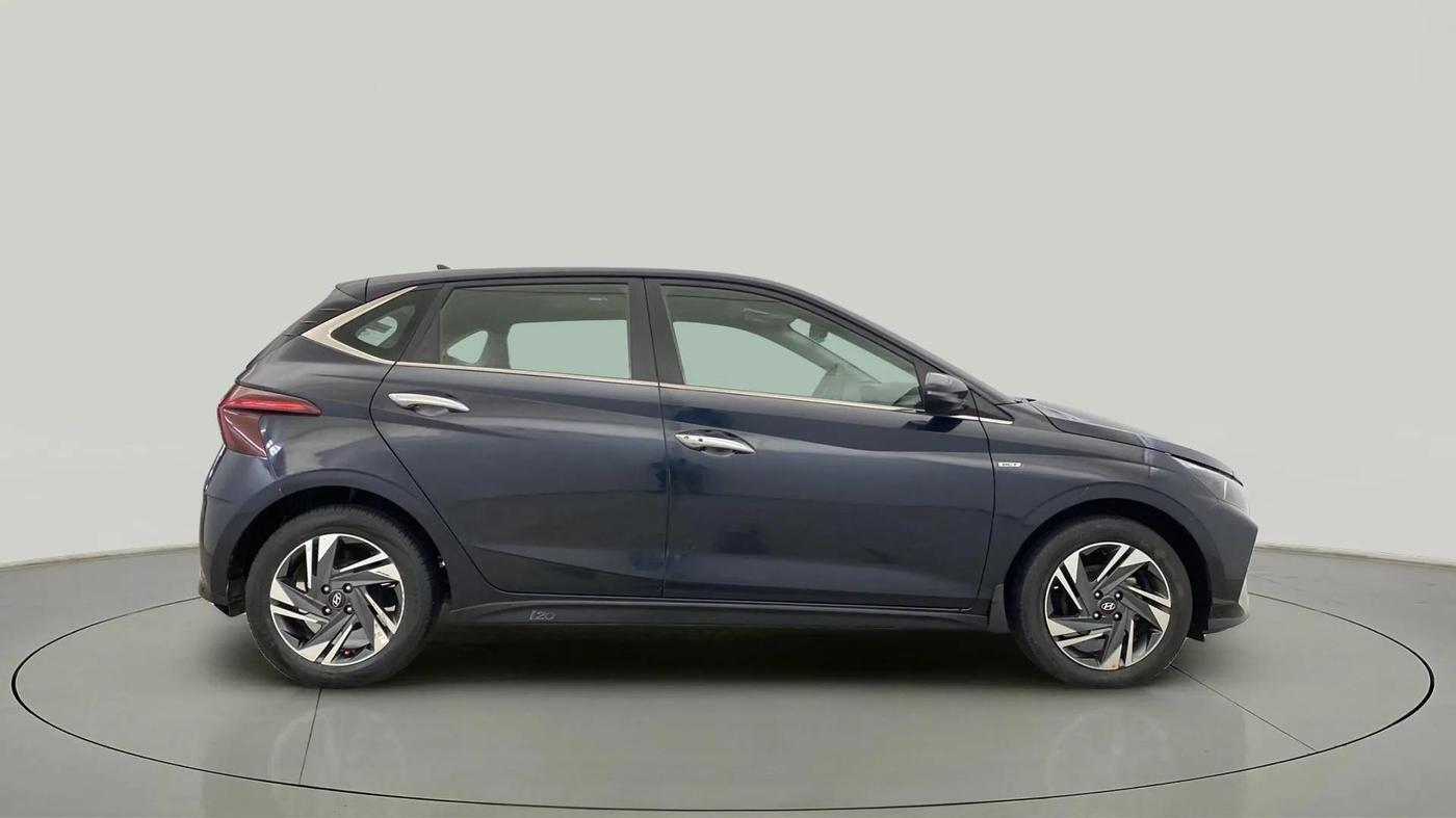 2021 Hyundai NEW I20 ASTA (O) 1.0 TURBO GDI DCT, Petrol, Automatic, 31,128 km, Right Side View