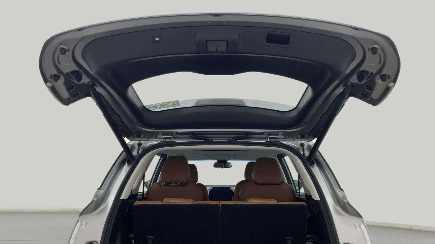 2020 MG HECTOR PLUS SHARP 1.5 PETROL TURBO DCT 6-STR, Petrol, Automatic, 16,935 km, Boot Door Open