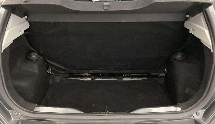2023 Tata PUNCH PURE MT, Petrol, Manual, 18,625 km, Boot Inside