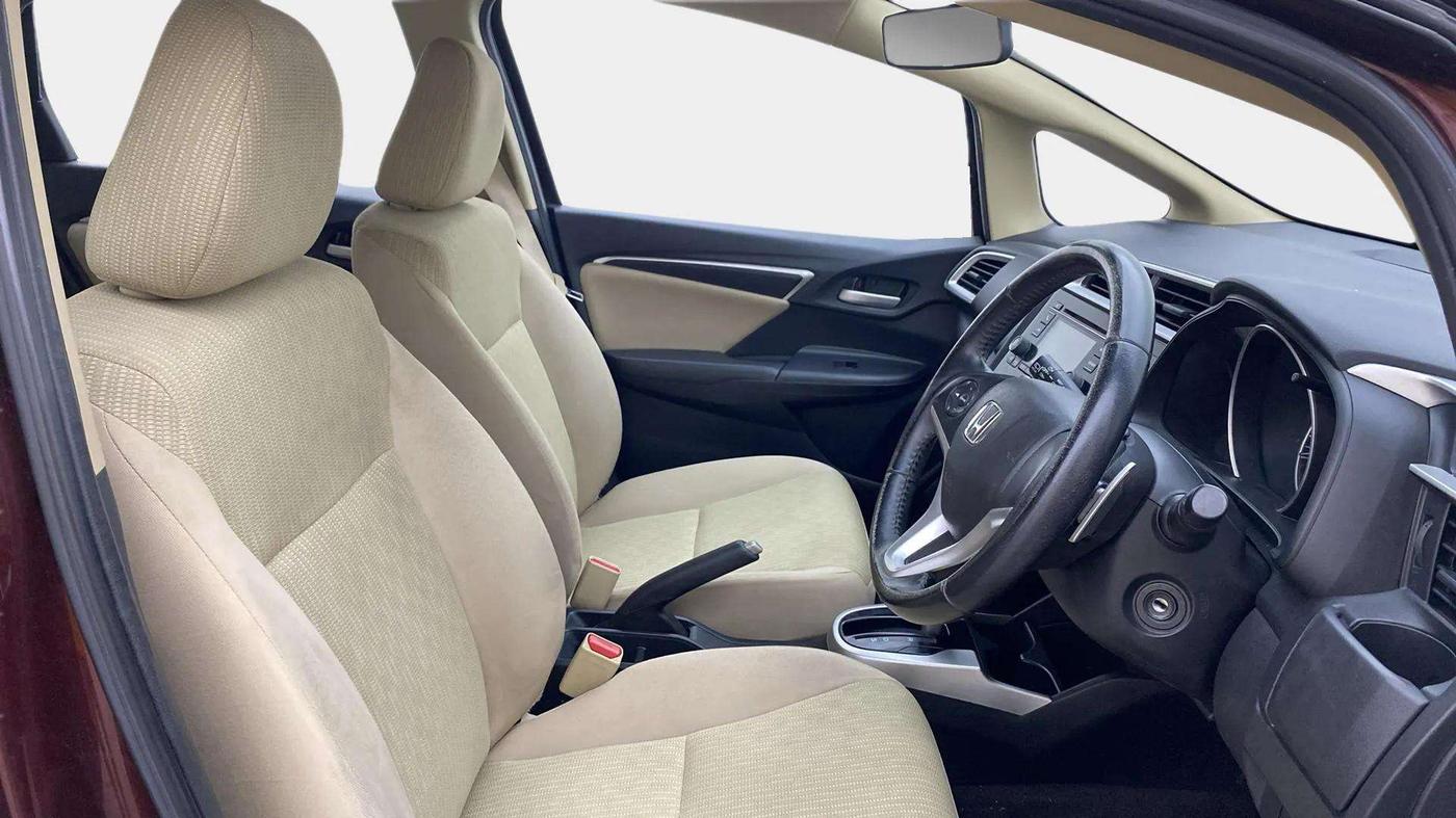 2015 Honda Jazz 1.2L I-VTEC V AT, Petrol, Automatic, 37,977 km, Right Side Front Door Cabin