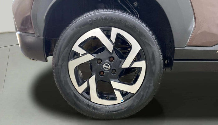 2021 Nissan MAGNITE XV PREMIUM TURBO CVT DUAL TONE, Petrol, Automatic, 35,148 km, Right Rear Wheel