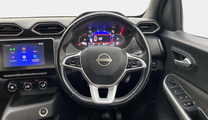 2021 Nissan MAGNITE XV PREMIUM TURBO CVT DUAL TONE, Petrol, Automatic, 35,148 km, Steering Wheel Close Up