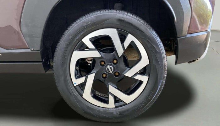2021 Nissan MAGNITE XV PREMIUM TURBO CVT DUAL TONE, Petrol, Automatic, 35,148 km, Left Rear Wheel