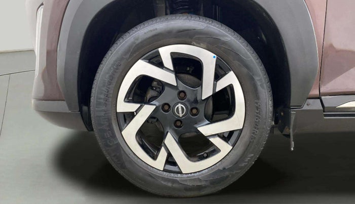 2021 Nissan MAGNITE XV PREMIUM TURBO CVT DUAL TONE, Petrol, Automatic, 35,148 km, Left Front Wheel