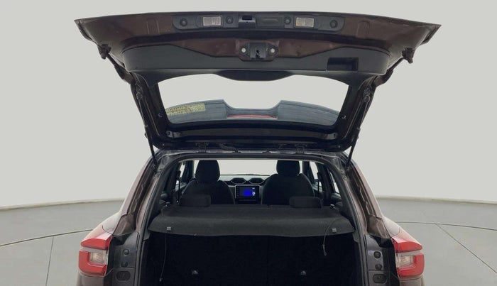 2021 Nissan MAGNITE XV PREMIUM TURBO CVT DUAL TONE, Petrol, Automatic, 35,148 km, Boot Door Open