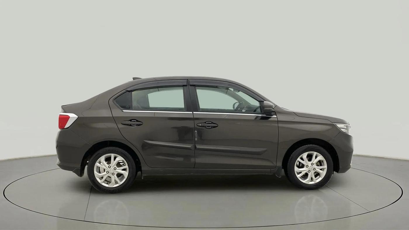 2021 Honda Amaze 1.2L I-VTEC VX, Petrol, Manual, 44,510 km, Right Side View