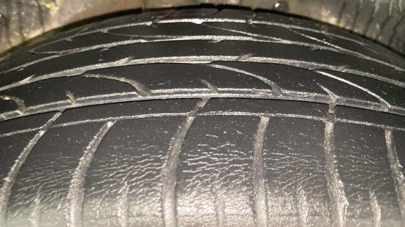 2018 Hyundai Creta SX AT 1.6 PETROL, Petrol, Automatic, 42,353 km, Right Rear Tyre Tread