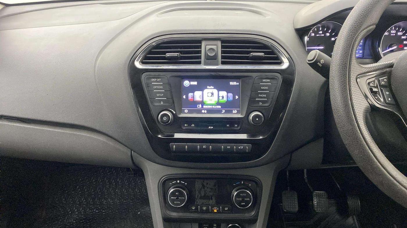 2018 Tata TIGOR XZ (O) PETROL, Petrol, Manual, 65,246 km, Air Conditioner