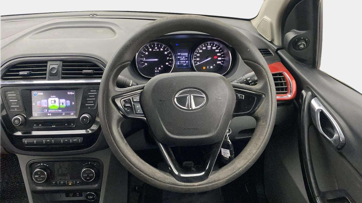 2018 Tata TIGOR XZ (O) PETROL, Petrol, Manual, 65,246 km, Steering Wheel Close Up