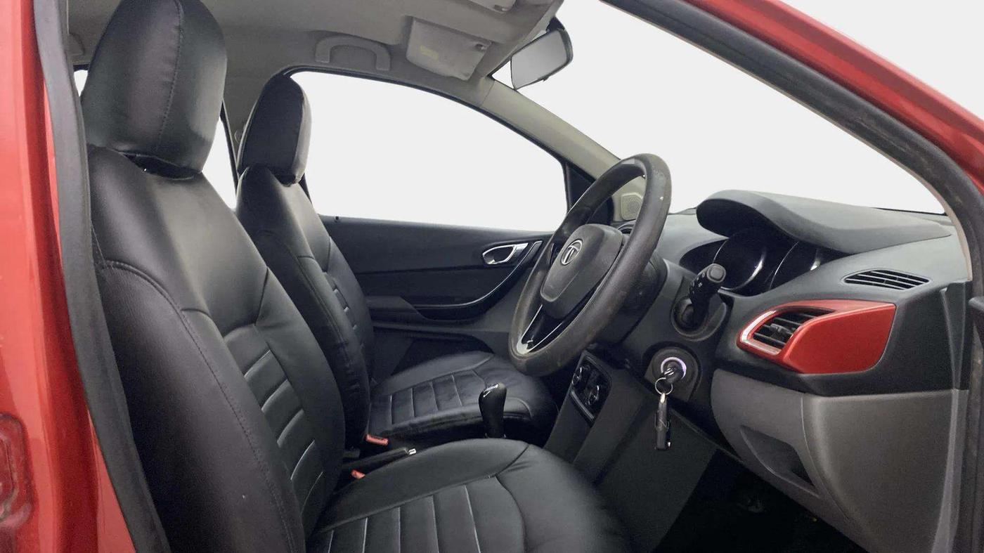 2018 Tata TIGOR XZ (O) PETROL, Petrol, Manual, 65,246 km, Right Side Front Door Cabin