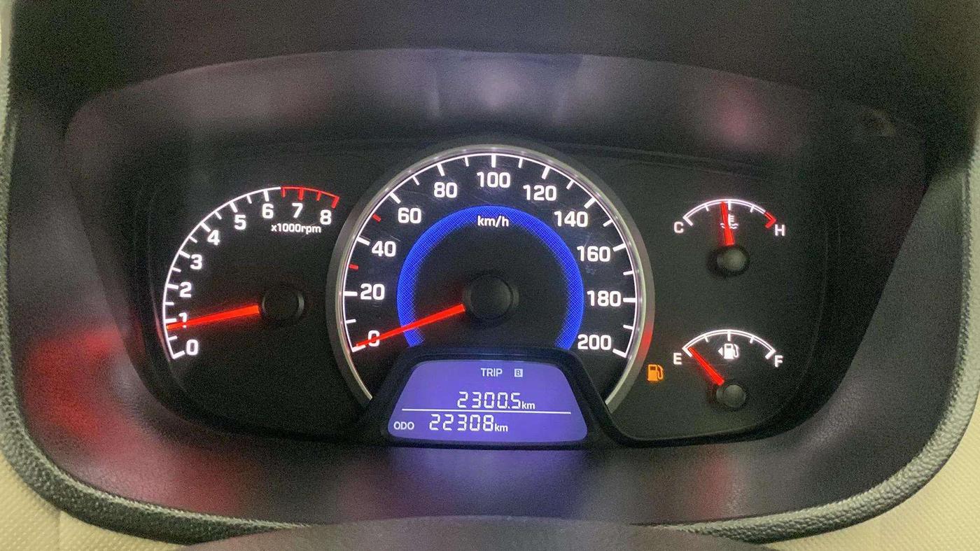 2016 Hyundai Grand i10 SPORTZ 1.2 KAPPA VTVT, Petrol, Manual, 22,357 km, Odometer Image