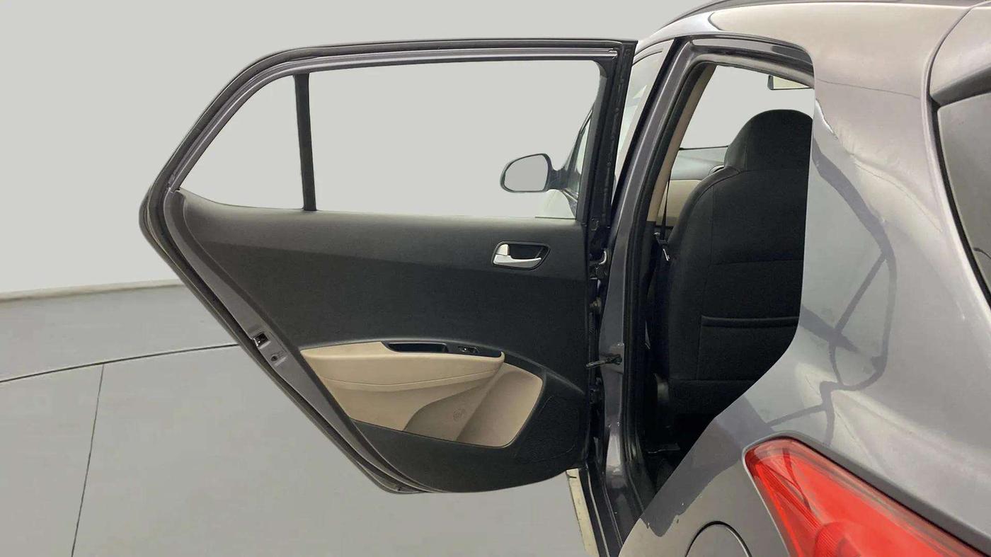2016 Hyundai Grand i10 SPORTZ 1.2 KAPPA VTVT, Petrol, Manual, 22,357 km, LHS Rear Door