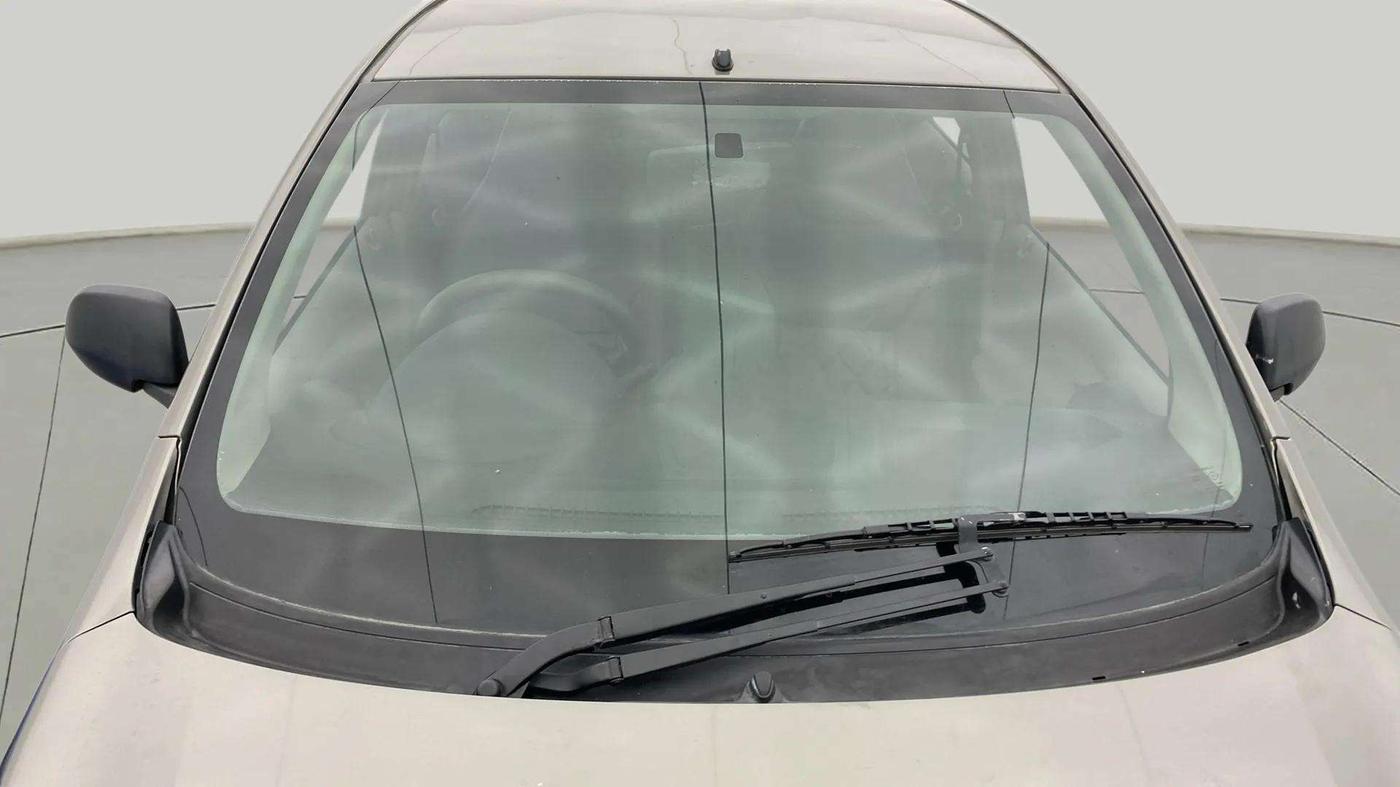 2018 Datsun Go Plus T, Petrol, Manual, 26,611 km, Front Windshield