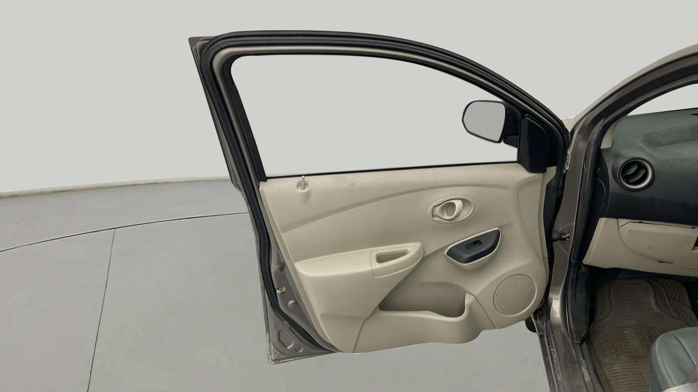 2018 Datsun Go Plus T, Petrol, Manual, 26,611 km, LHS Front Door