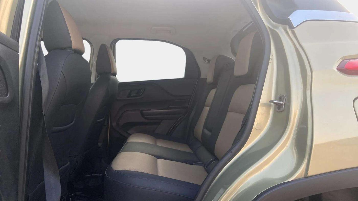 2022 Tata PUNCH CREATIVE 1.2 AMT KAZIRANGA EDITION , Petrol, Automatic, 36,063 km, Right Side Rear Door Cabin