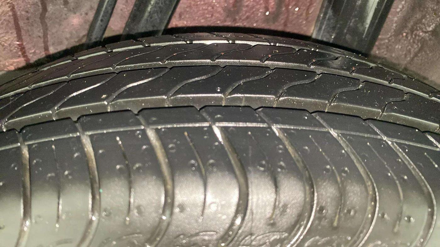 2017 Honda Jazz 1.2L I-VTEC V AT, Petrol, Automatic, 33,452 km, Left Rear Tyre Tread