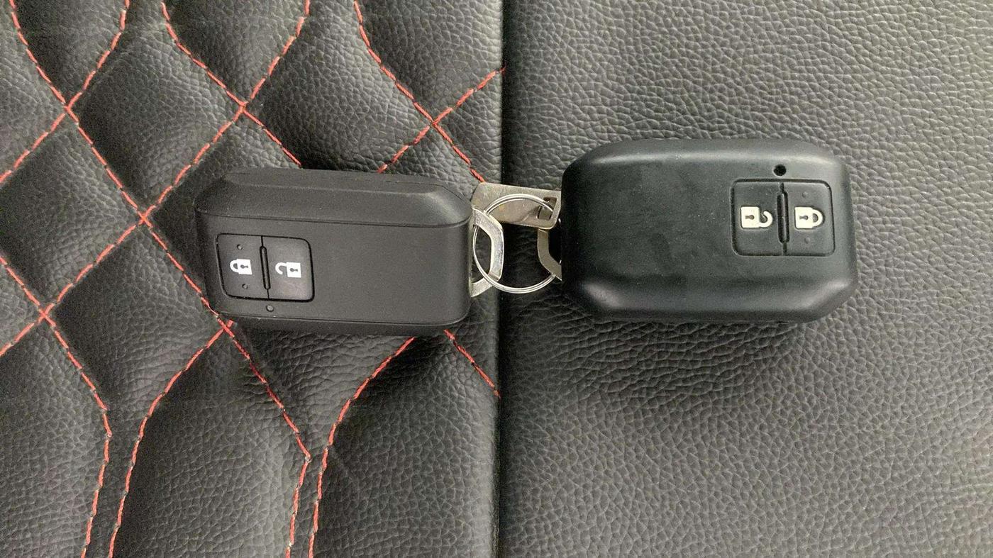 2021 Maruti Baleno ZETA PETROL 1.2, Petrol, Manual, 85,359 km, Key Close Up