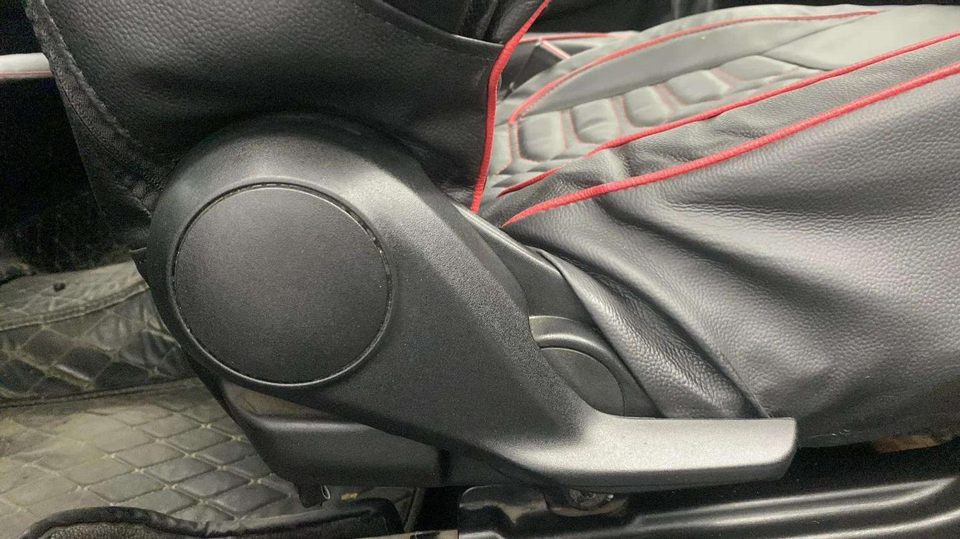2021 Maruti Baleno ZETA PETROL 1.2, Petrol, Manual, 85,359 km, Driver Side Adjustment Panel