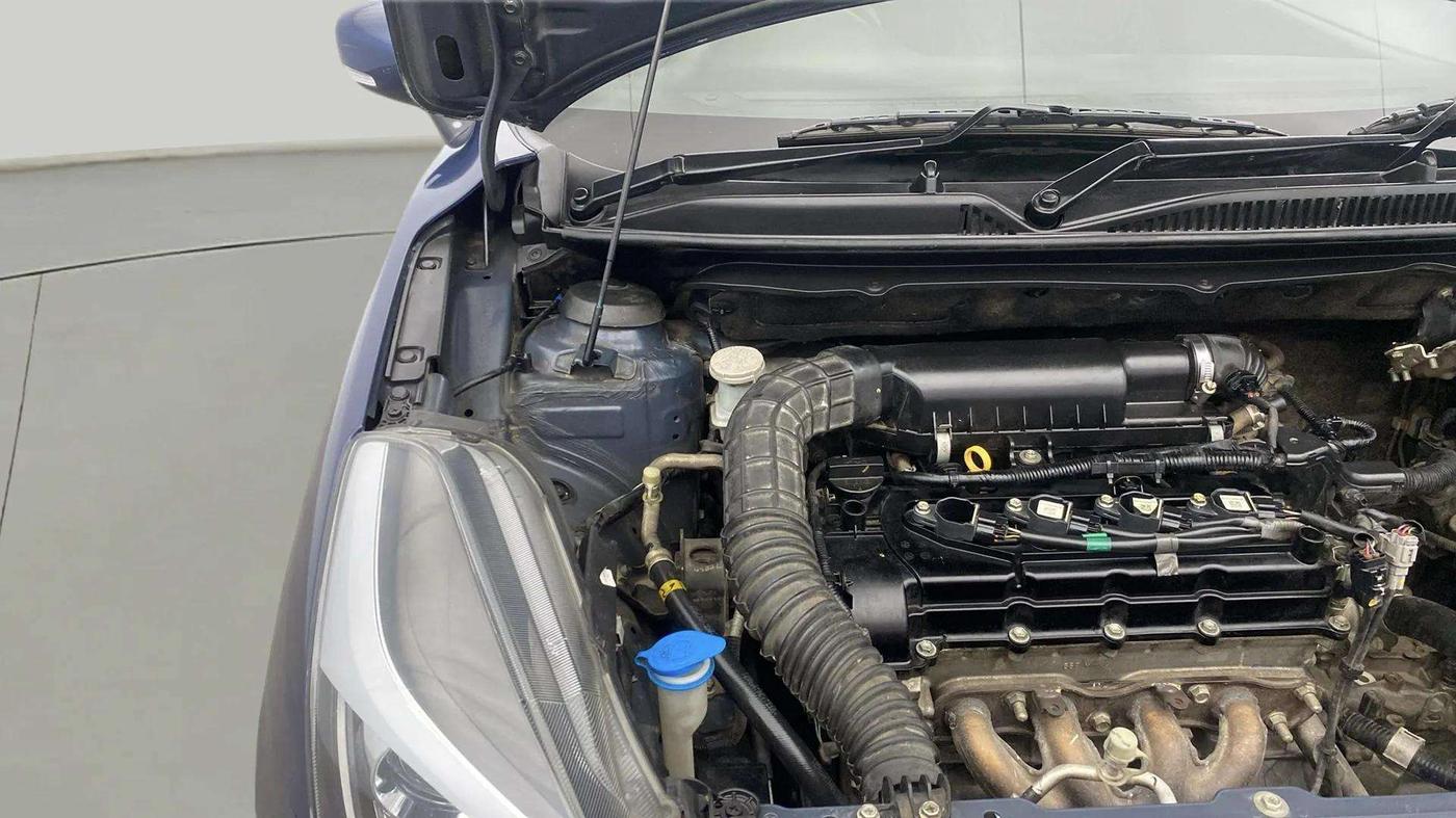 2021 Maruti Baleno ZETA PETROL 1.2, Petrol, Manual, 85,359 km, Engine View - Right
