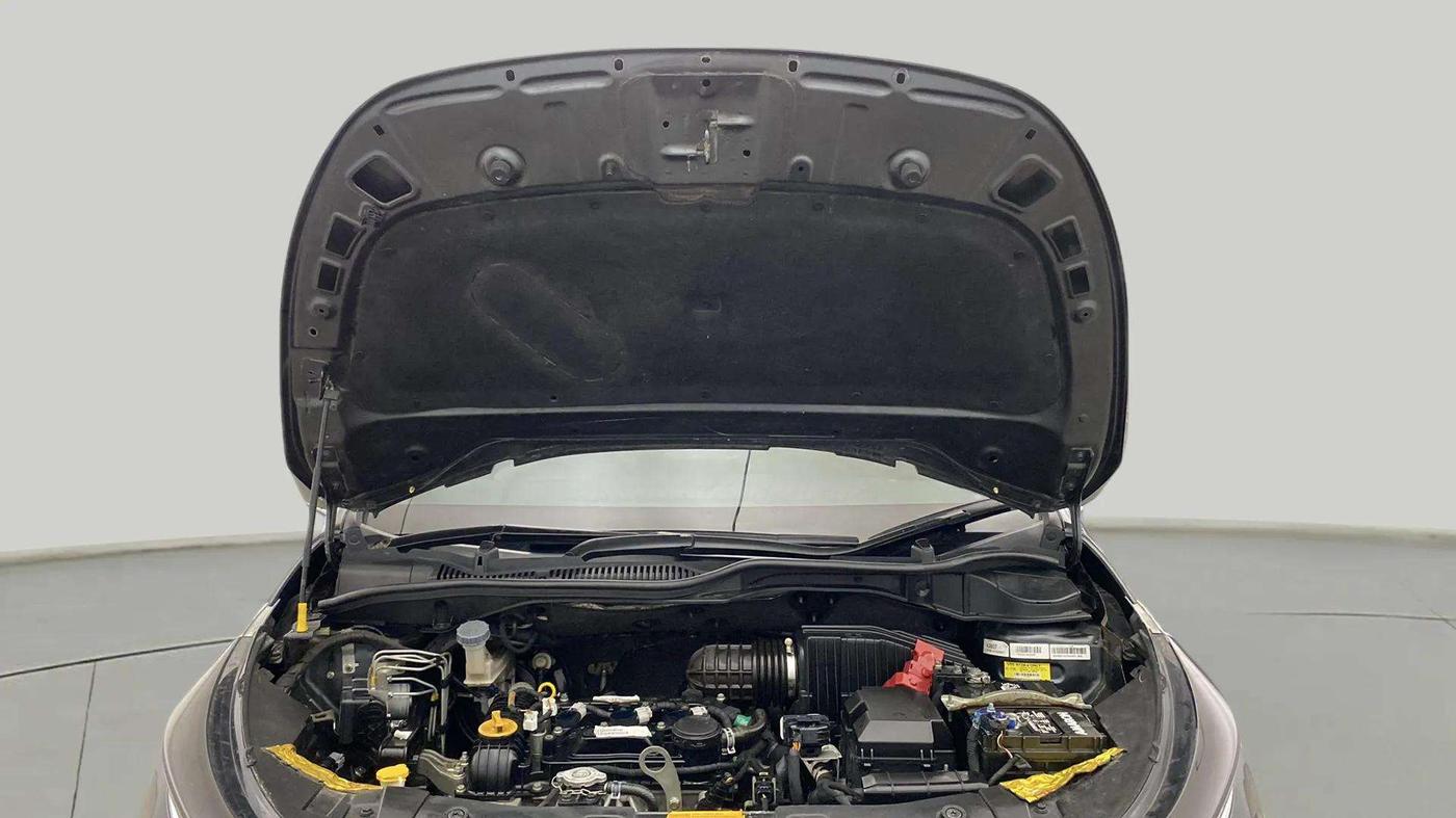 2020 Tata ALTROZ XZ PETROL, Petrol, Manual, 61,729 km, Open Bonet
