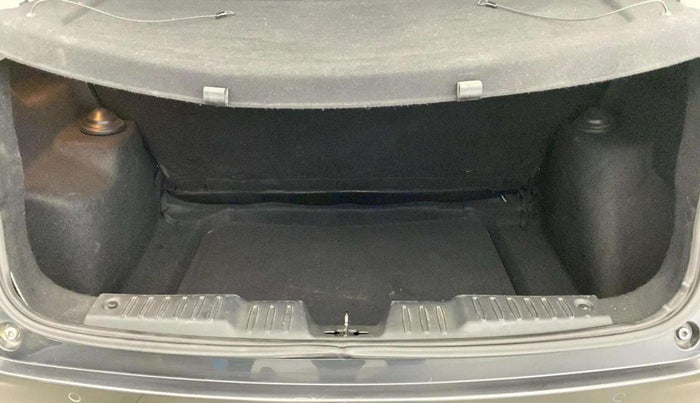 2020 Tata ALTROZ XZ PETROL, Petrol, Manual, 61,584 km, Boot Inside