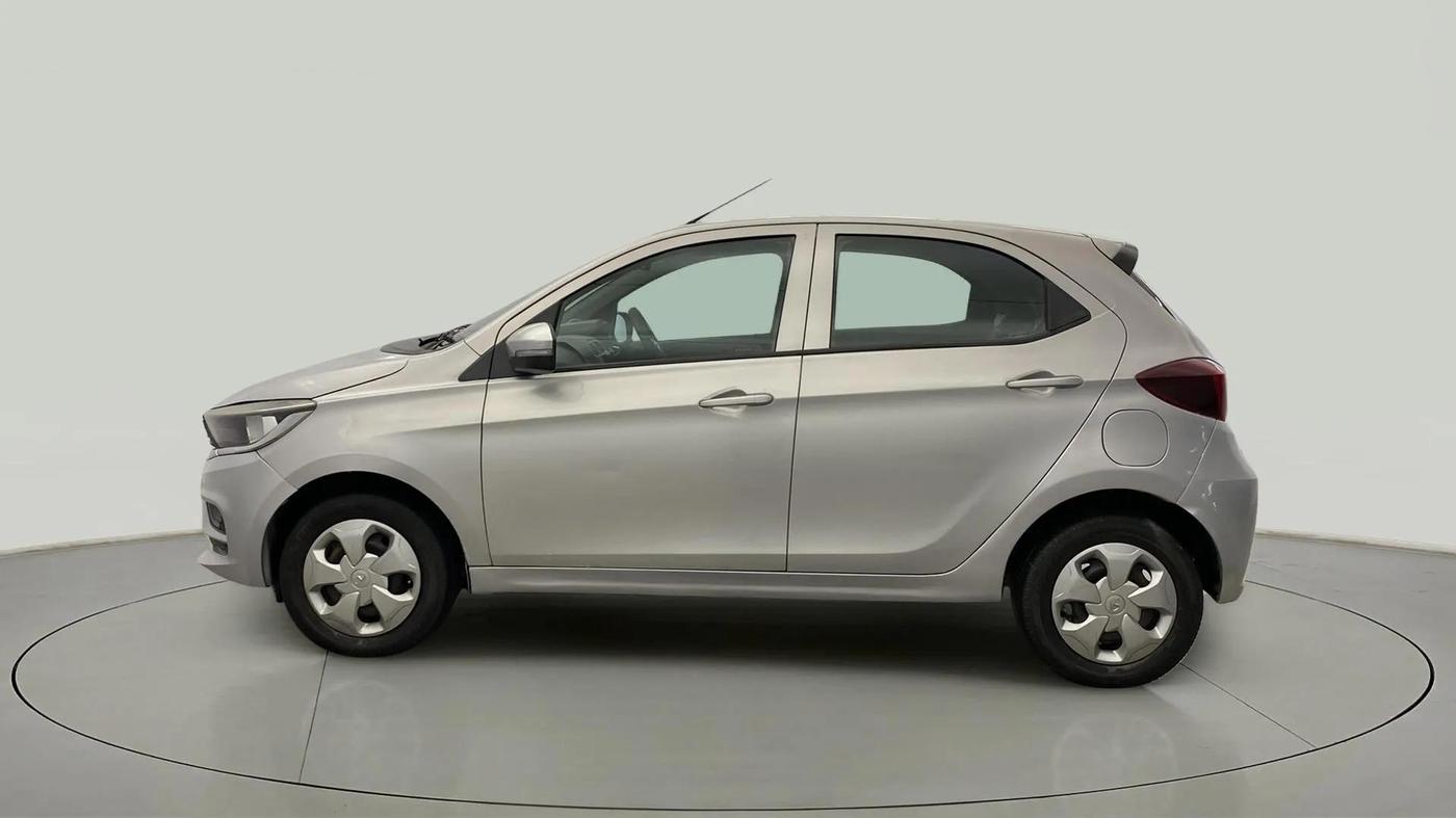 2020 Tata Tiago XT PETROL, Petrol, Manual, 53,463 km, Left Side