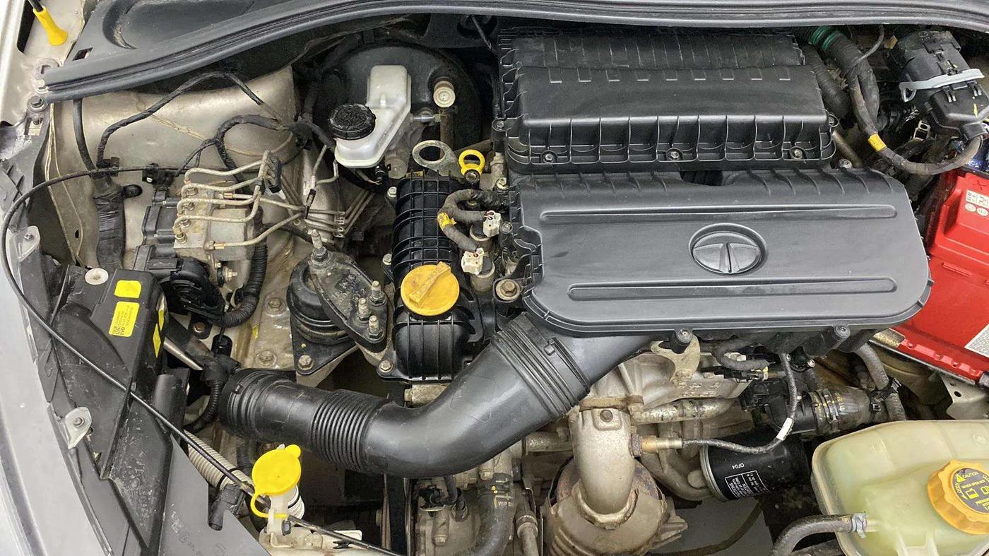 2020 Tata Tiago XT PETROL, Petrol, Manual, 53,463 km, Engine View - Right