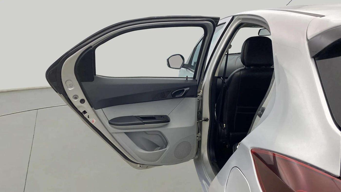 2020 Tata Tiago XT PETROL, Petrol, Manual, 53,463 km, LHS Rear Door