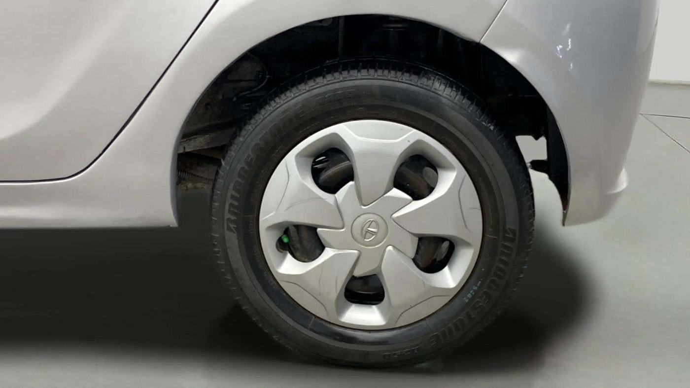 2020 Tata Tiago XT PETROL, Petrol, Manual, 53,463 km, Left Rear Wheel