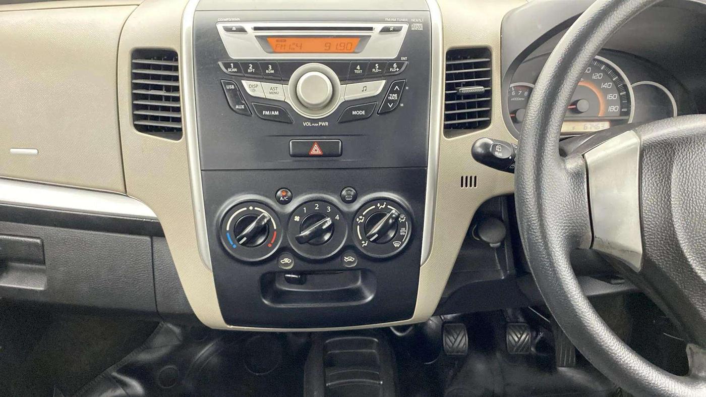 2014 Maruti Wagon R 1.0 VXI, Petrol, Manual, 67,465 km, Air Conditioner