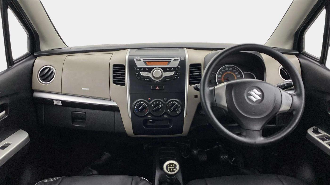 2014 Maruti Wagon R 1.0 VXI, Petrol, Manual, 67,465 km, Dashboard
