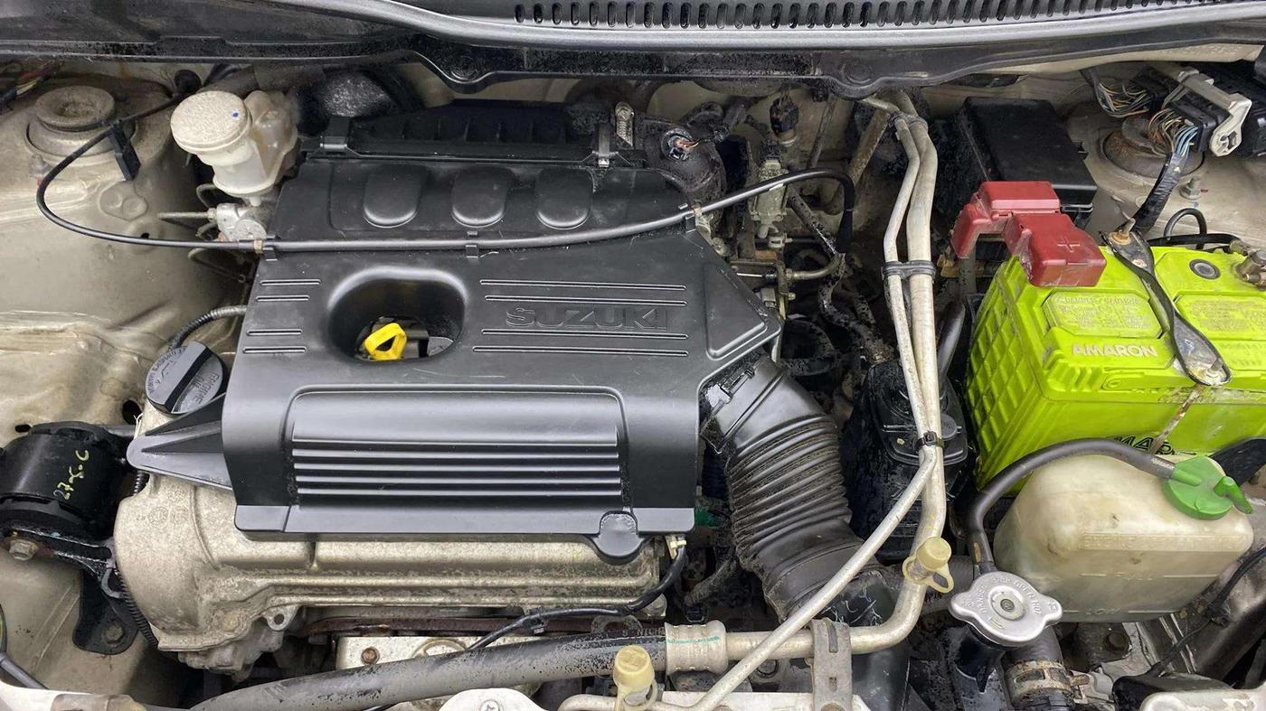2014 Maruti Wagon R 1.0 VXI, Petrol, Manual, 67,465 km, Engine View