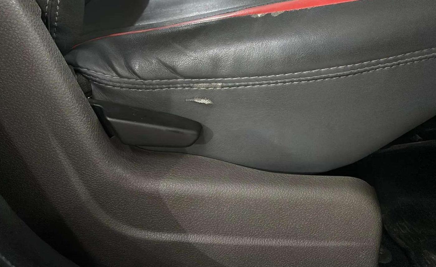2021 Renault Duster RXZ 1.3 TURBO PETROL CVT, Petrol, Automatic, 64,582 km, Driver Side Adjustment Panel